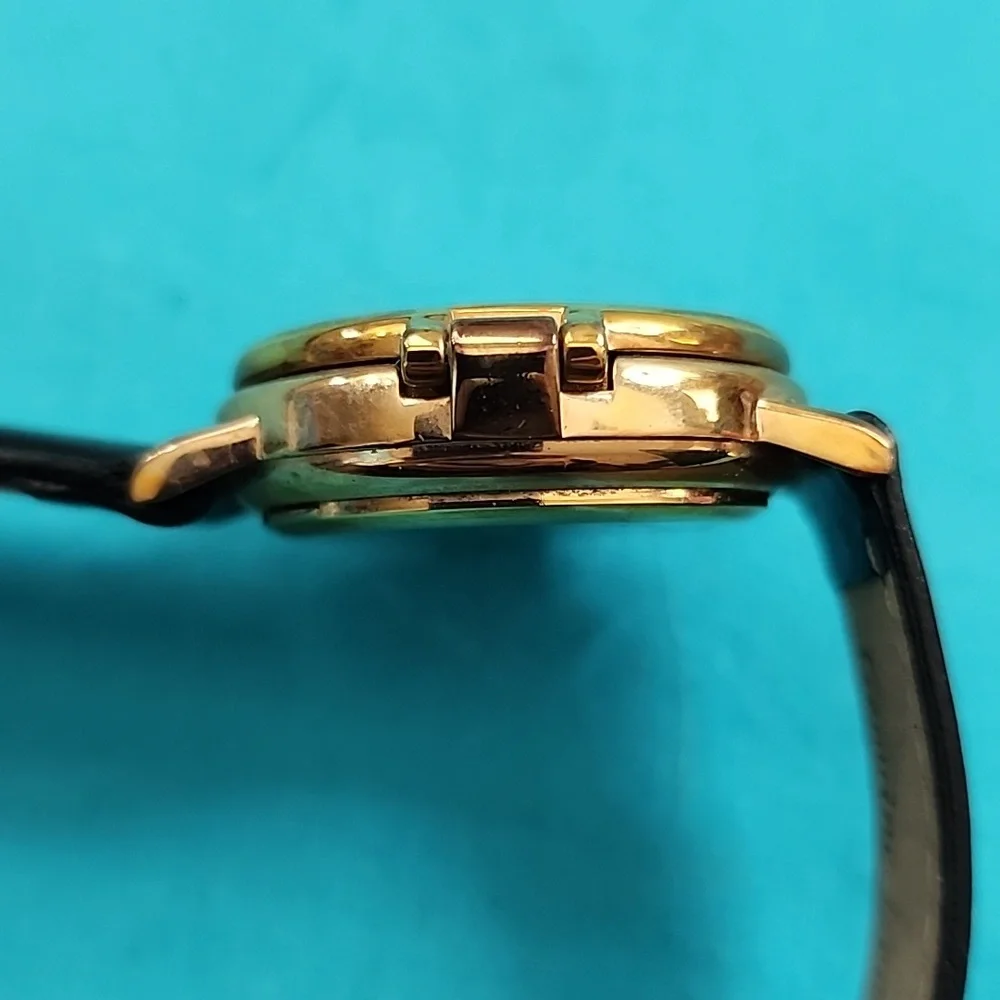 Rare Vintage Disney Pop Up Goofy Watch